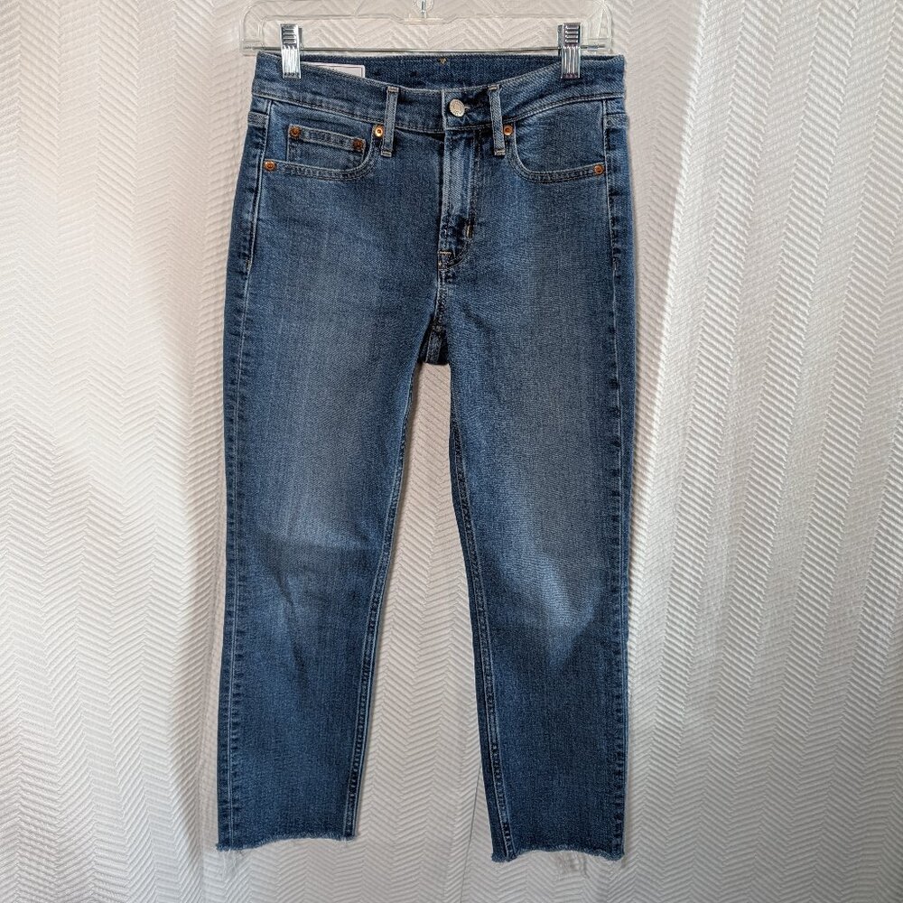 Gap Vintage Slim Mid Rise Jeans Medium Indigo Denim Raw Hem Size 26/2P Petite